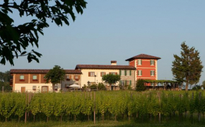 Гостиница Alloggio Agrituristico CORTE SAN BIAGIO  Корно Ди Розаццо